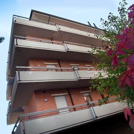 Residence Holiday Μπελάρια-Ιτζέα Μαρίνα Εξωτερικό φωτογραφία